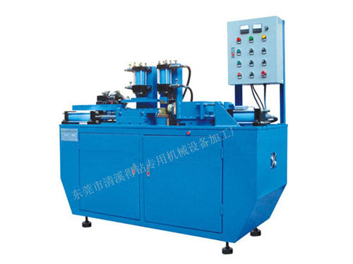 Thermal fusion shrinkage tipping machine